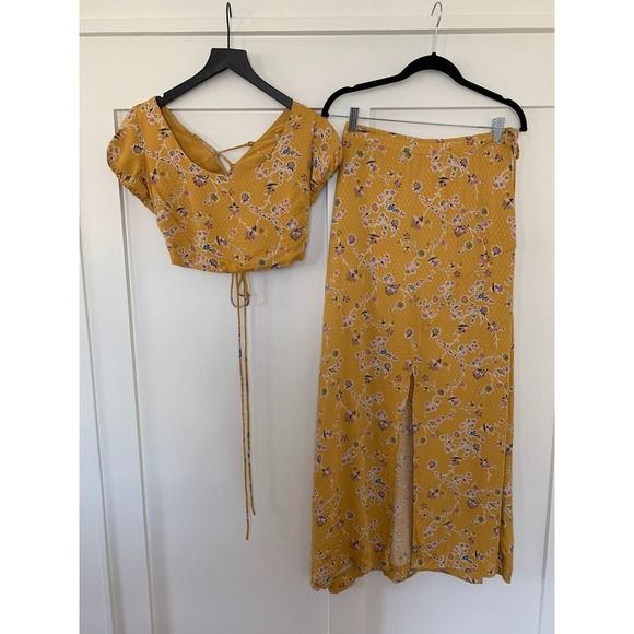 Free People Talia Two Piece Set in Turmeric Small Skirt Top Floral Drawstring - Picture 2 of 5